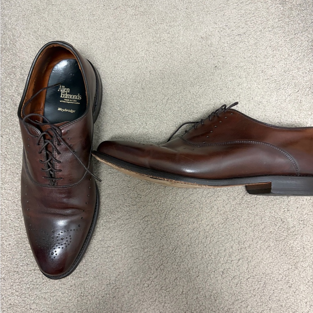 Allen Edmonds Dark Brown Leather Oxfords - size 11 1/2